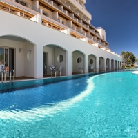 Hotel Batihan Beach Resort And Spa Kusadasi Turcia Hotel Batihan Beach Resort And Spa Kusadasi Turcia