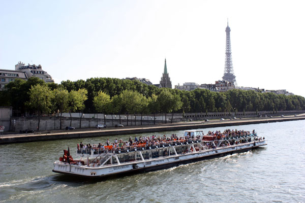 Bateau Mouche Sena